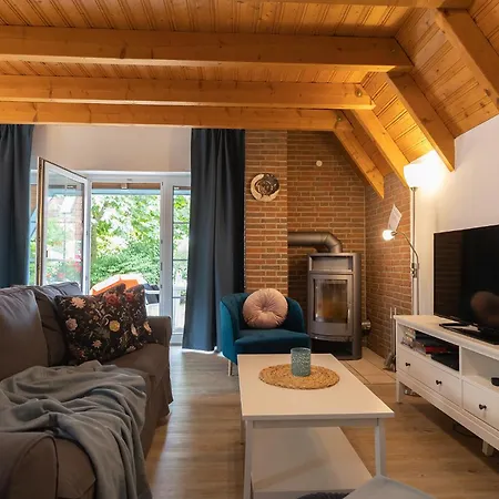 Holiday home Vogelsand 06 *