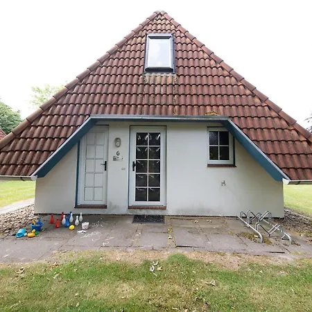 Holiday home Vogelsand 06 Dorumer Neufeld